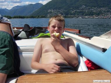 ... zum Dessert einen Apfel.