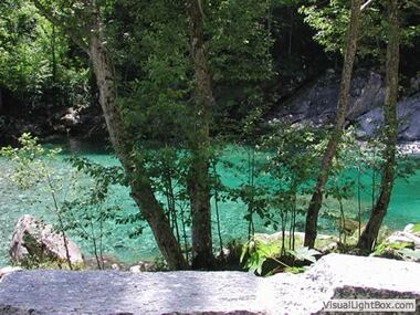 Die Verzasca grün und klar...